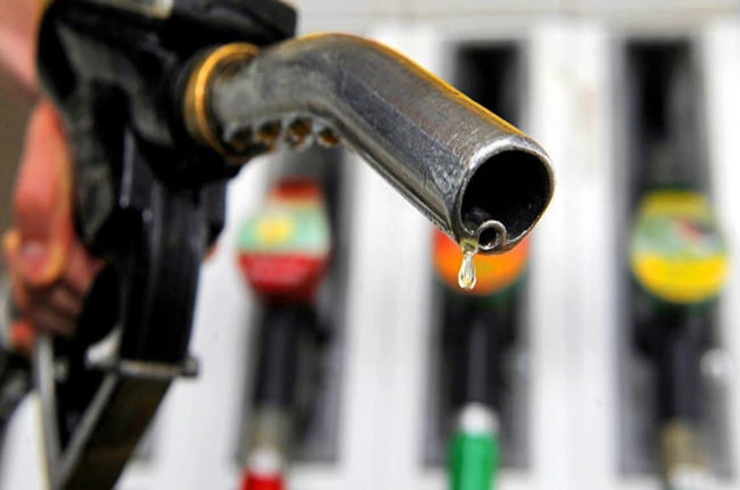 http://www.senwes.co.za/media/Global/images/Senwes/News/2021/04/petrol.jpg